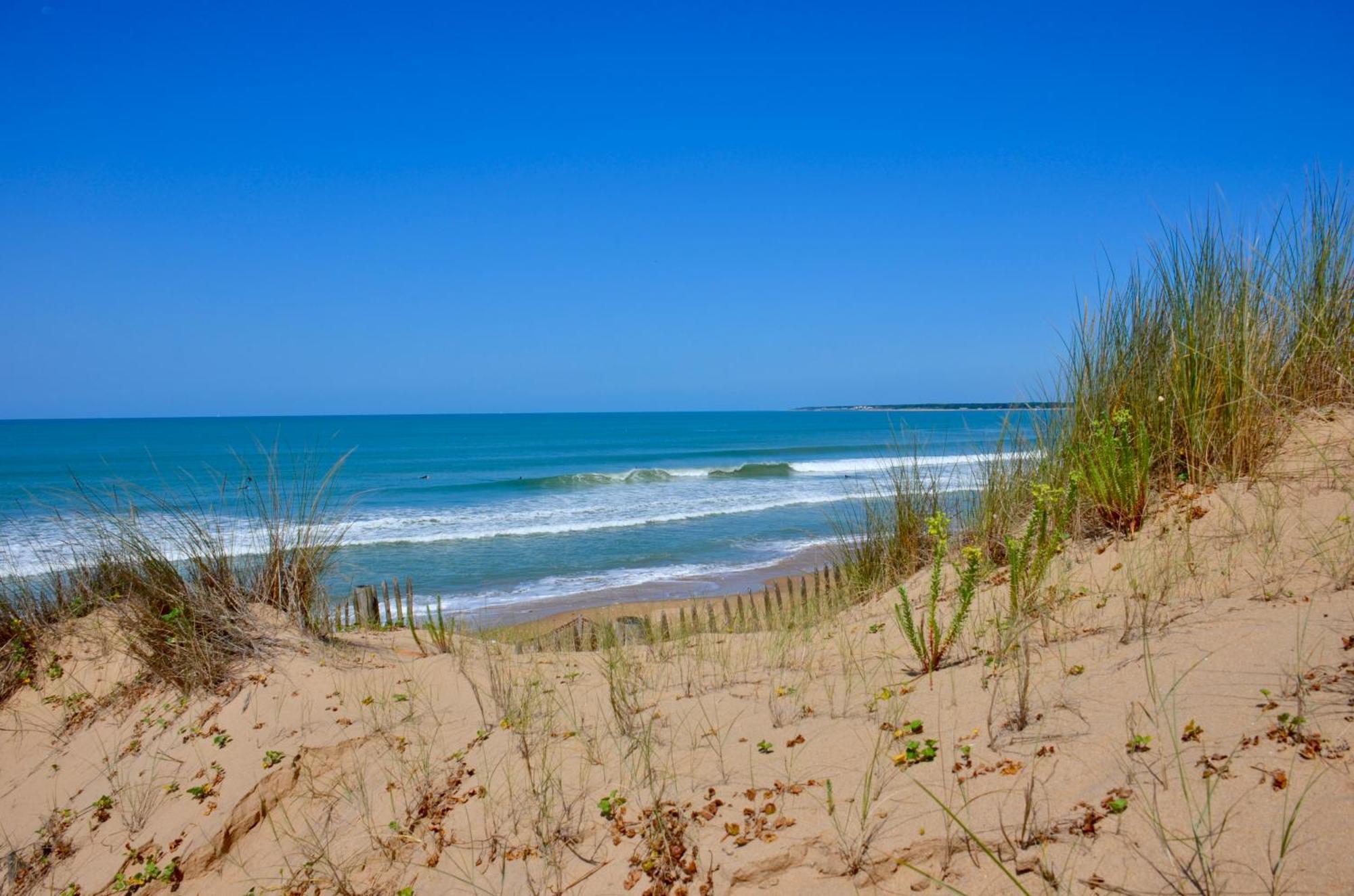 Camping Le Clos Des Pins Лонжвіль-сюр-Мер Екстер'єр фото